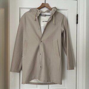 Stutterheim Stockholm Light Sand Raincoat xxxs